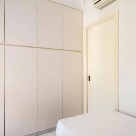 Boutique Apartment *